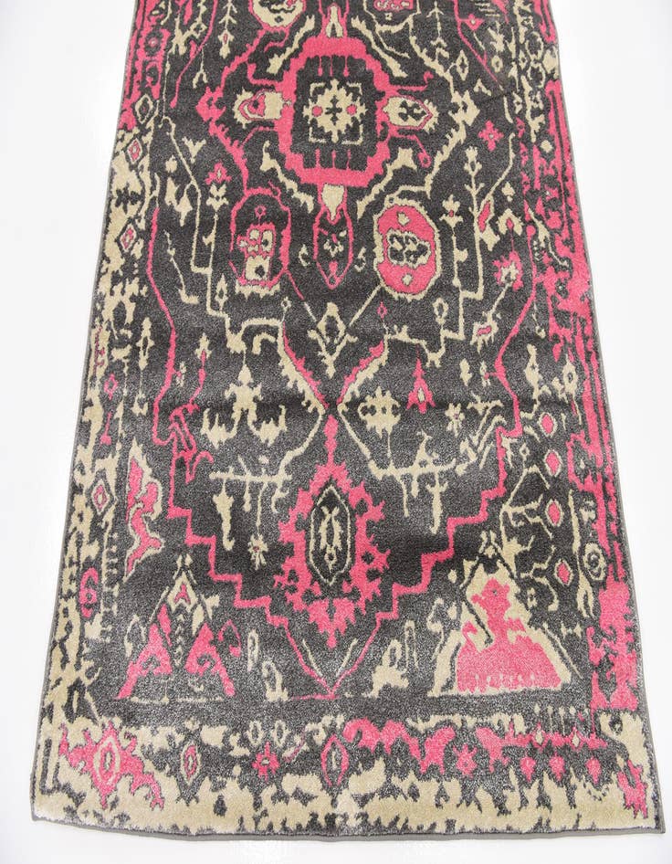 Detail image of  5' x 7' 6 Delilah Rug