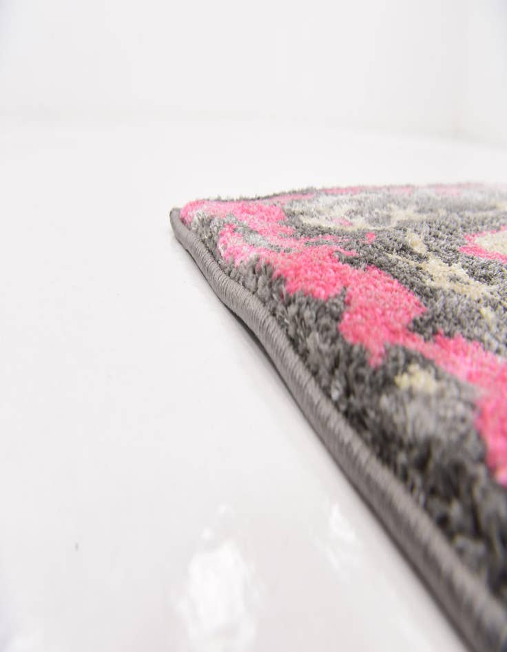 Detail image of  5' x 7' 6 Delilah Rug