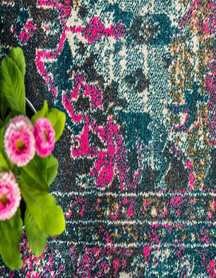 Detail image of  8' x 10' Delilah Rug