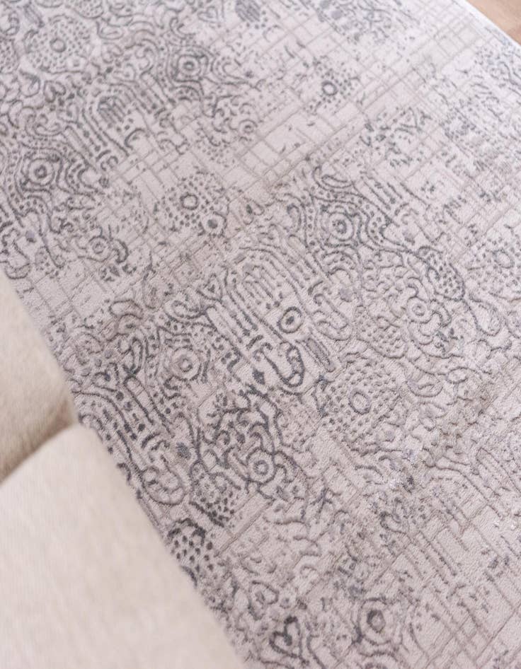 Detail image of  4' x 6' Derbyshire Rug