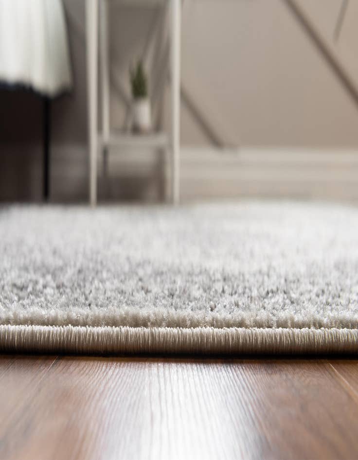 Detail image of  3' 3 x 5' 3 Dover Rug