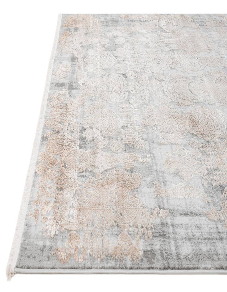 Detail image of  5' 2 x 7' 9 Eliza Rug