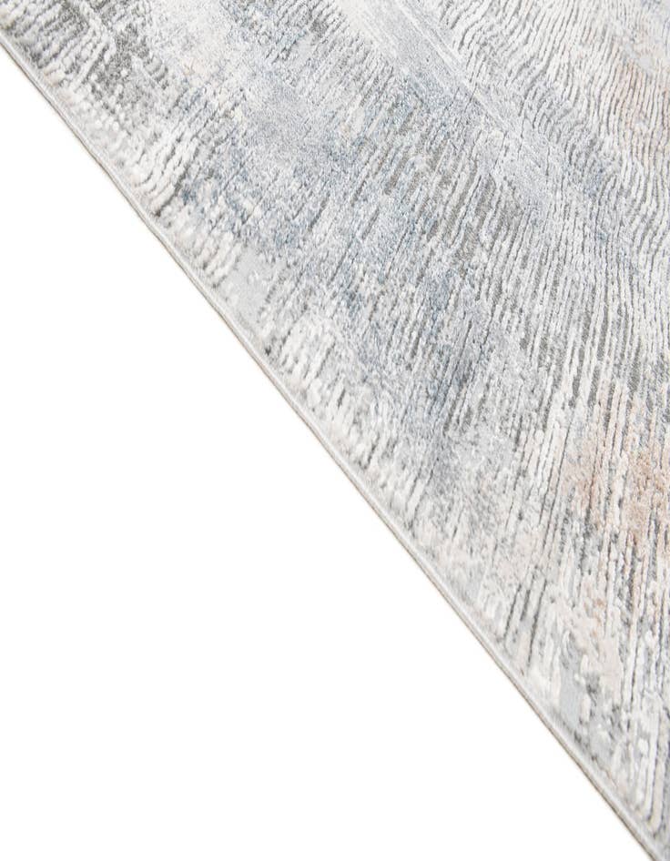 Detail image of  5' x 7' 7 Eliza Rug