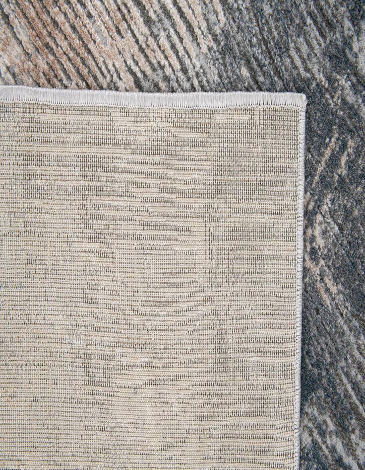 Detail image of  5' x 7' 7 Eliza Rug