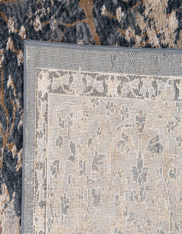Detail image of  5' x 7' 7 Eliza Rug