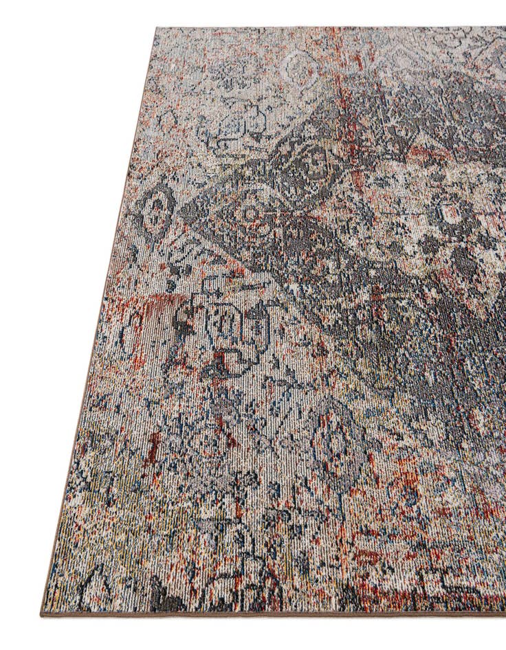 Detail image of  5' 4 x 7' 4 Fleur Rug