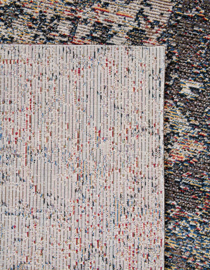 Detail image of  5' 4 x 7' 4 Fleur Rug