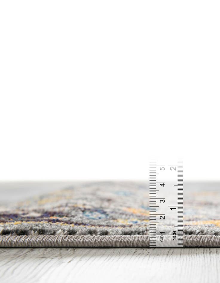 Detail image of  3' 3 x 5' 3  Washable Fleur Rug