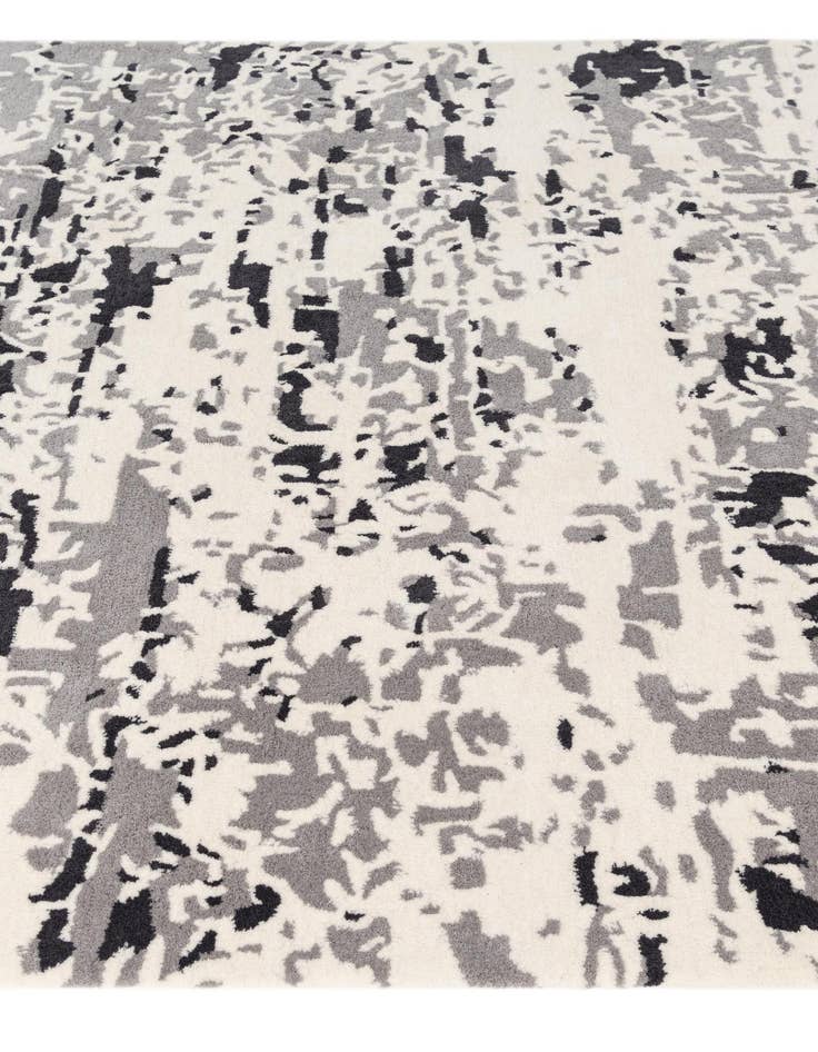 Detail image of  5' 1 x 8' 1 Hand Tufted Wool Rug