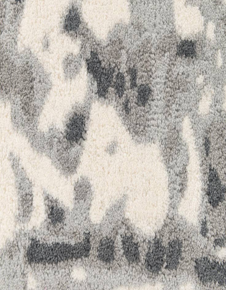 Detail image of  2' 1 x 3' 1 Hand Tufted Wool Rug