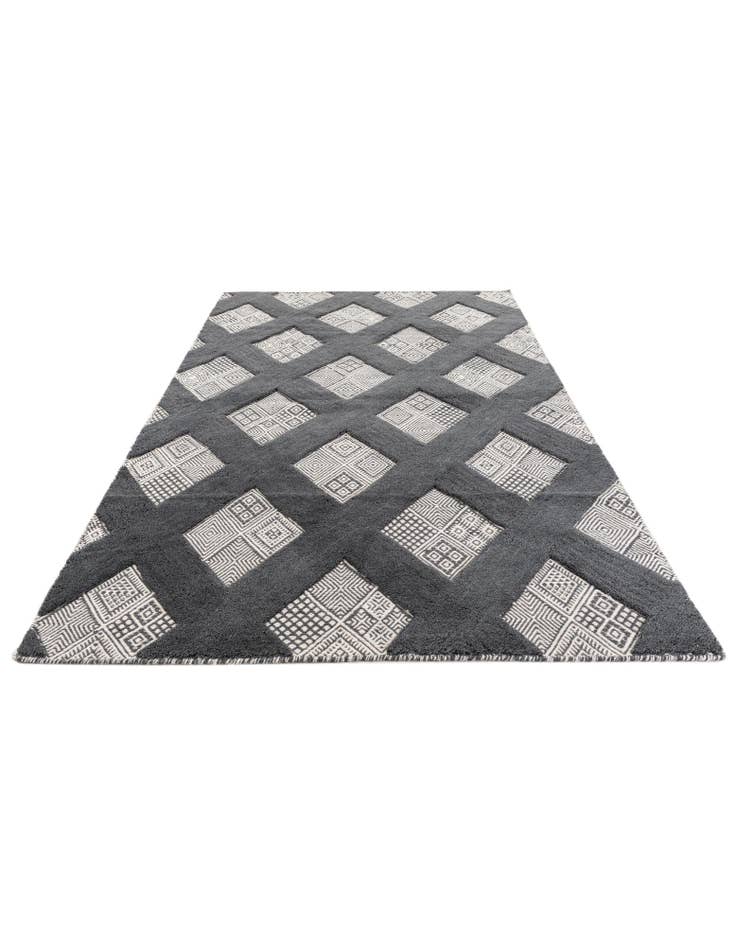 Detail image of  5' 2 x 8'  Hand Woven Hand Woven Rug