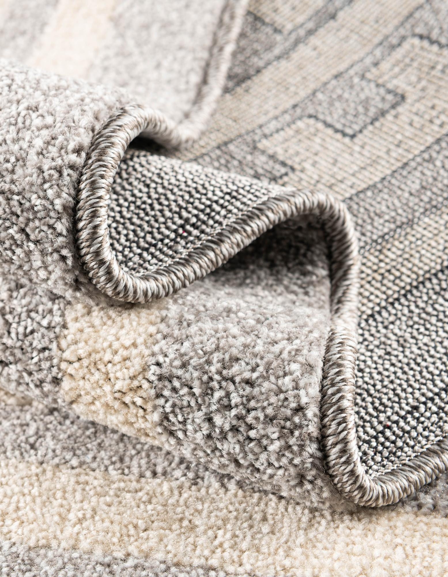 Gray 7' x 10' Hera Rug | Rugs.com