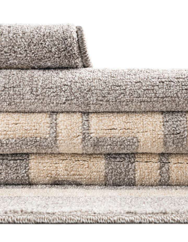 Gray 7' x 10' Hera Rug | Rugs.com