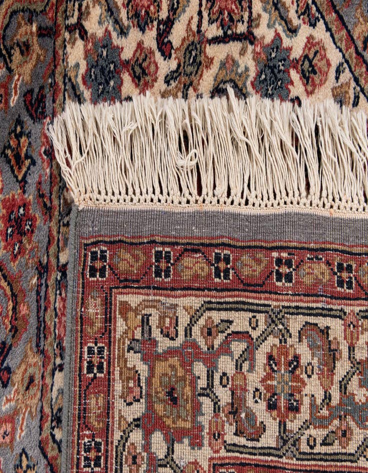 Detail image of  4' x 6' 4  Hand Knotted Jaipur Agra Wool Rug