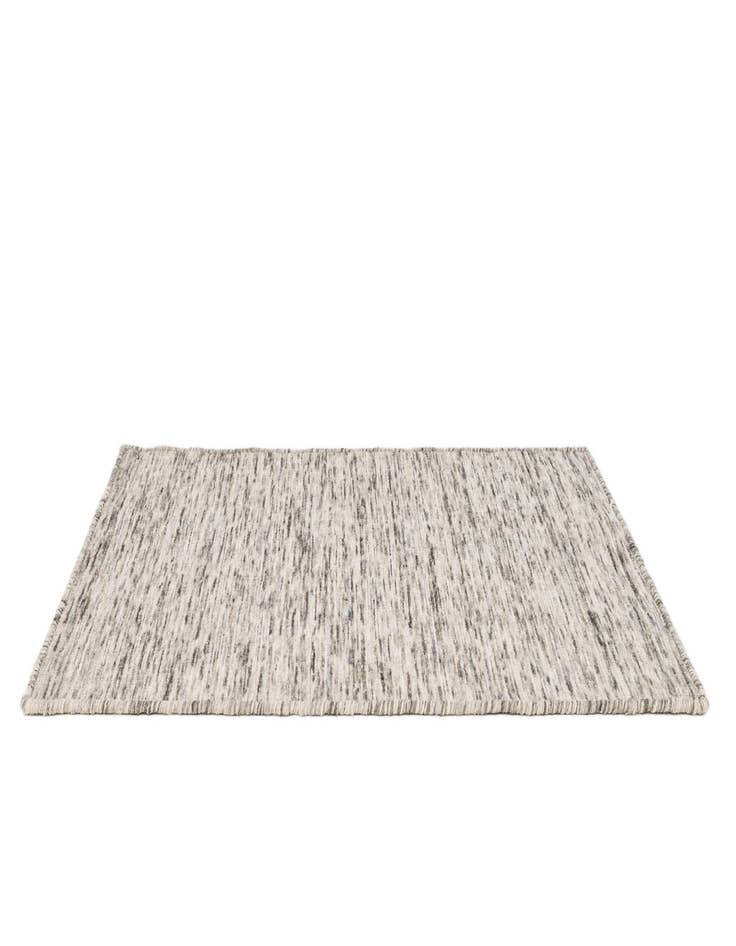 Detail image of  2' 1 x 3' 2  Hand Woven Jill Zarin English Manor Wool Rug