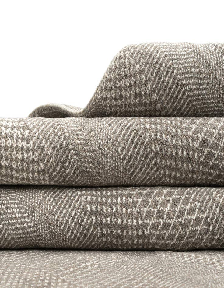 Detail image of  9' x 12' 2 Kamla Wool Rug