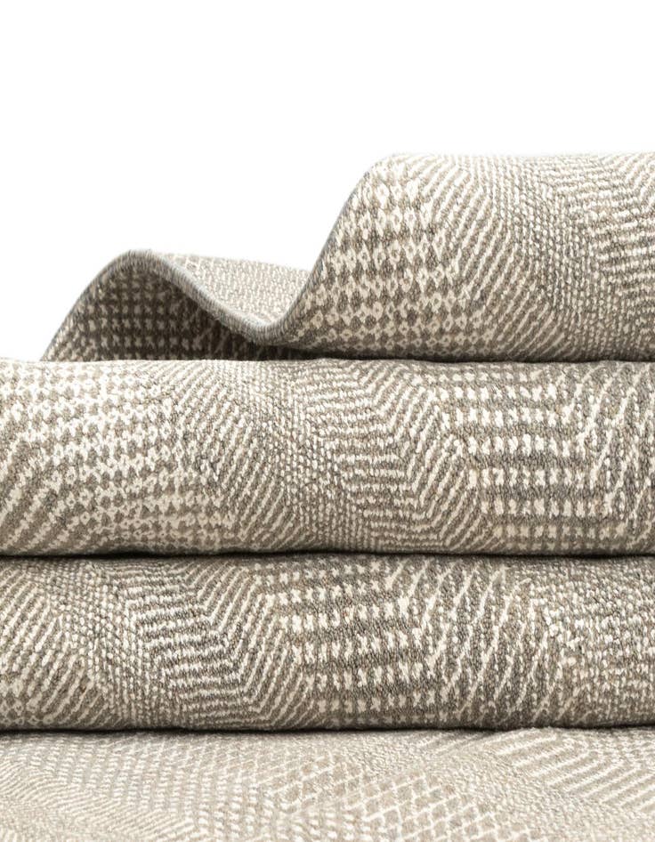 Detail image of  9' 1 x 12' 2 Kamla Wool Rug