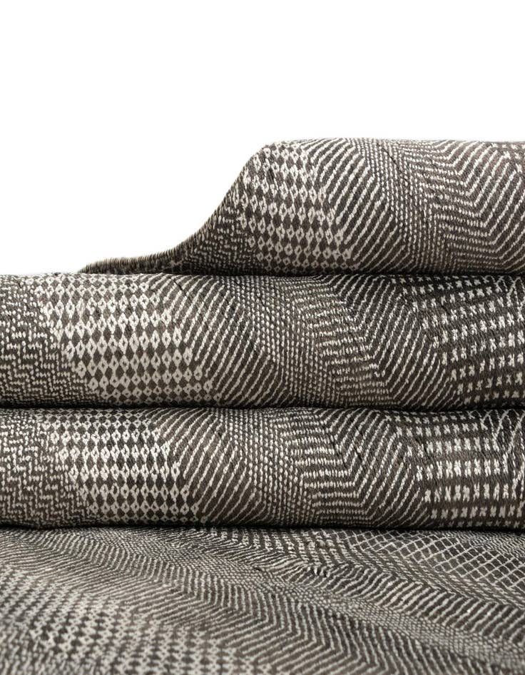 Detail image of  8' 11 x 12' 4 Kamla Wool Rug