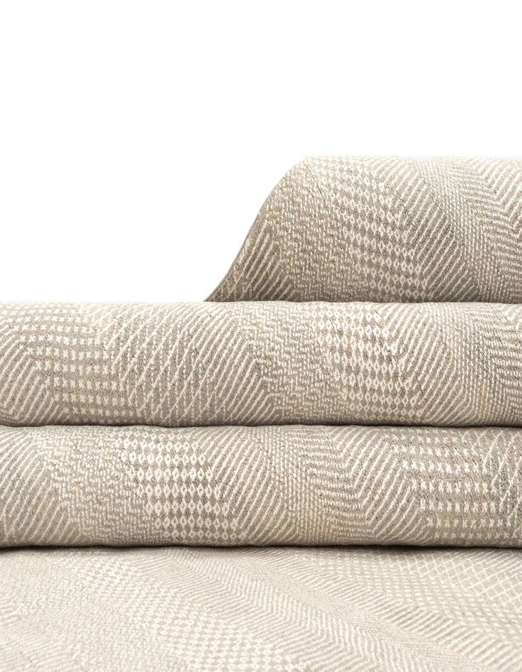 Detail image of  7' 10 x 9' 11 Kamla Wool Rug