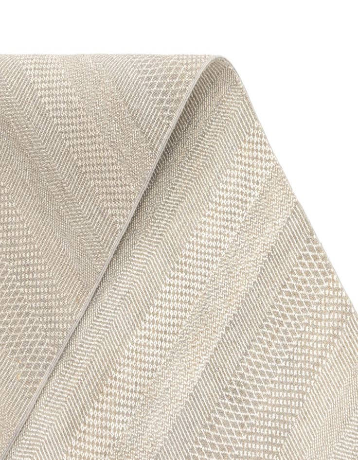 Detail image of  7' 10 x 9' 11 Kamla Wool Rug