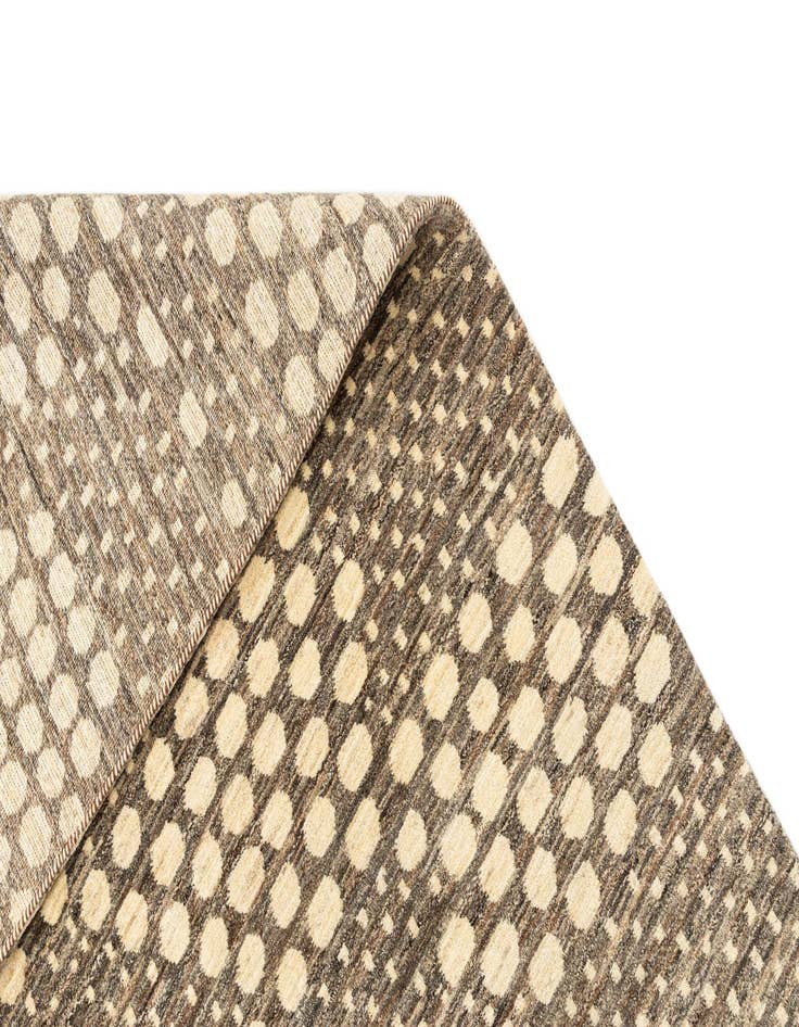 Detail image of  5' 5 x 7' 10  Hand Knotted Kashkuli Rug