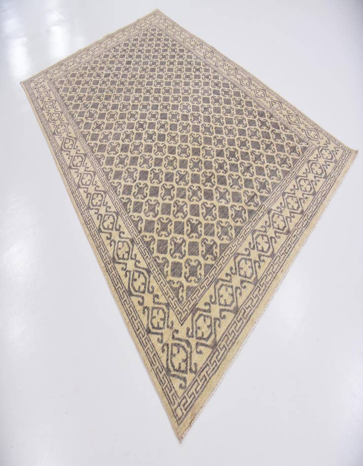 Detail image of  6' 7 x 9' 7  Hand Knotted Khotan Ziegler Rug