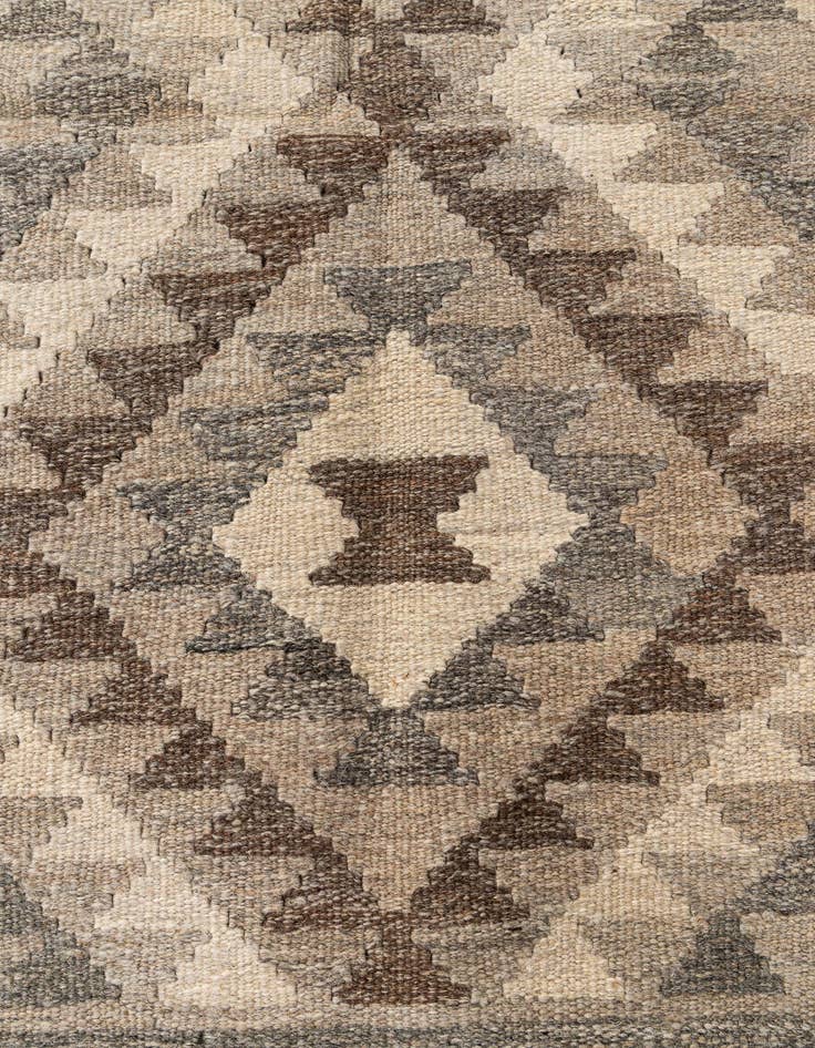 Detail image of  3' 4 x 5'  Hand Woven Kilim Maymana Wool Rug