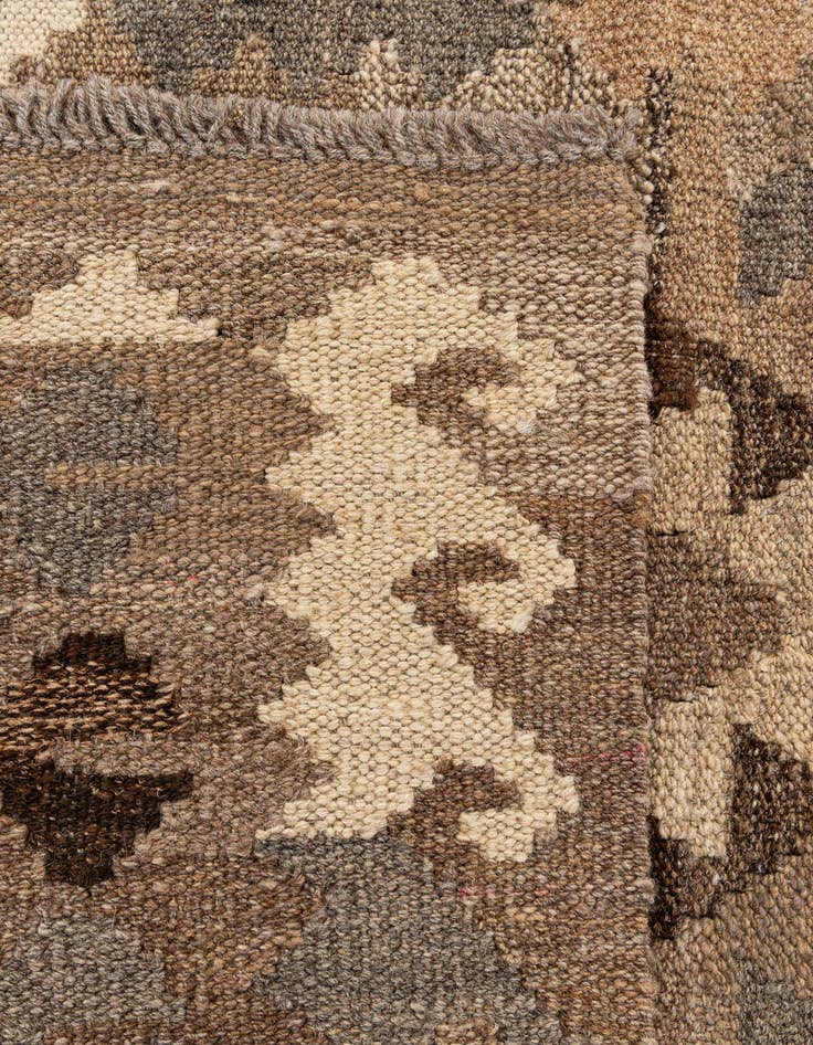Detail image of  3' 5 x 5'  Hand Woven Kilim Maymana Wool Rug