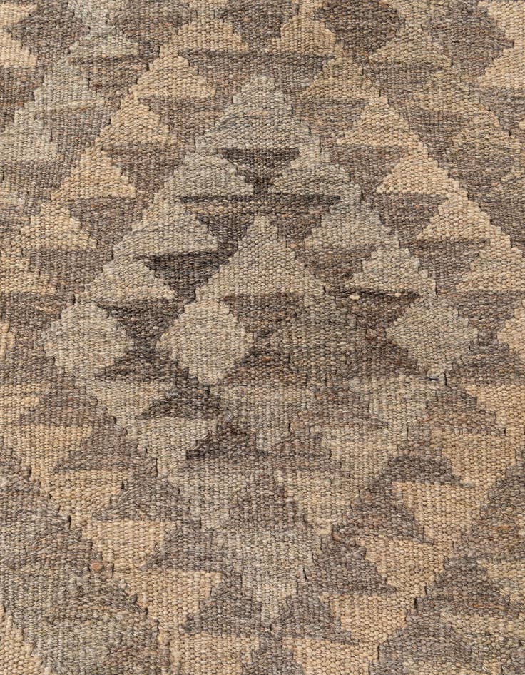 Detail image of  3' 4 x 5' 3  Hand Woven Kilim Maymana Wool Rug