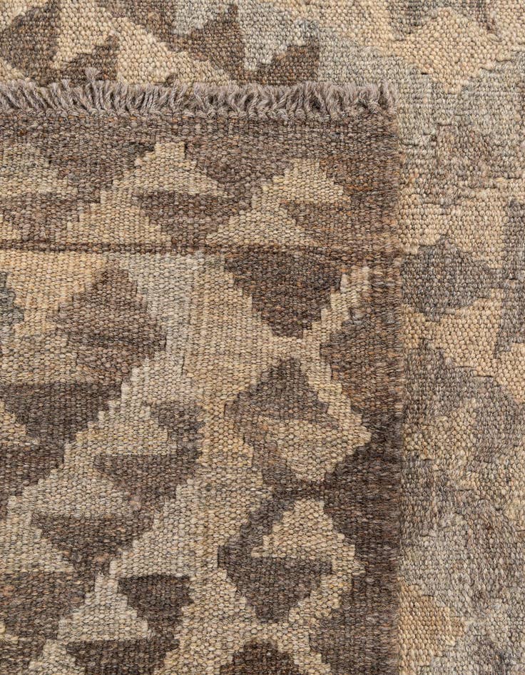 Detail image of  3' 4 x 5' 3  Hand Woven Kilim Maymana Wool Rug