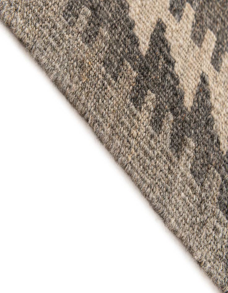 Detail image of  3' 6 x 5'  Hand Woven Kilim Maymana Wool Rug