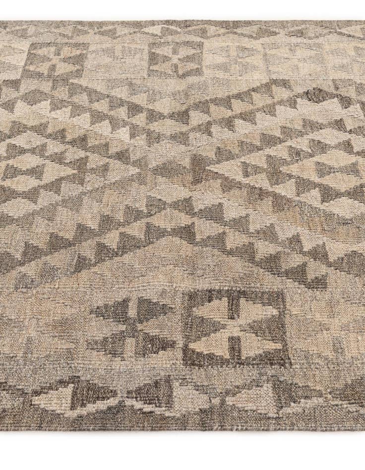 Detail image of  3' 7 x 4' 10  Hand Woven Kilim Maymana Wool Rug