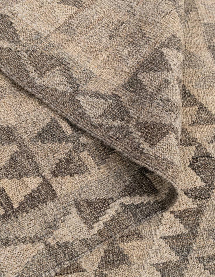 Detail image of  3' 7 x 4' 10  Hand Woven Kilim Maymana Wool Rug