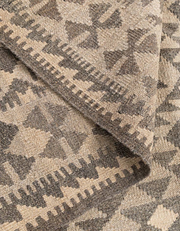 Detail image of  3' 6 x 5' 2  Hand Woven Kilim Maymana Wool Rug