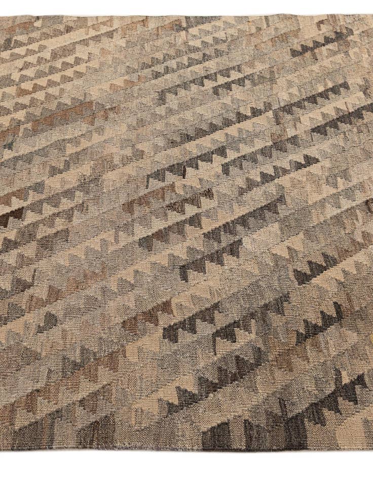 Detail image of  4' x 5' 10  Hand Woven Kilim Maymana Wool Rug
