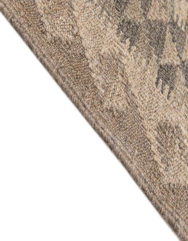 Detail image of  3' 10 x 5' 10  Hand Woven Kilim Maymana Wool Rug