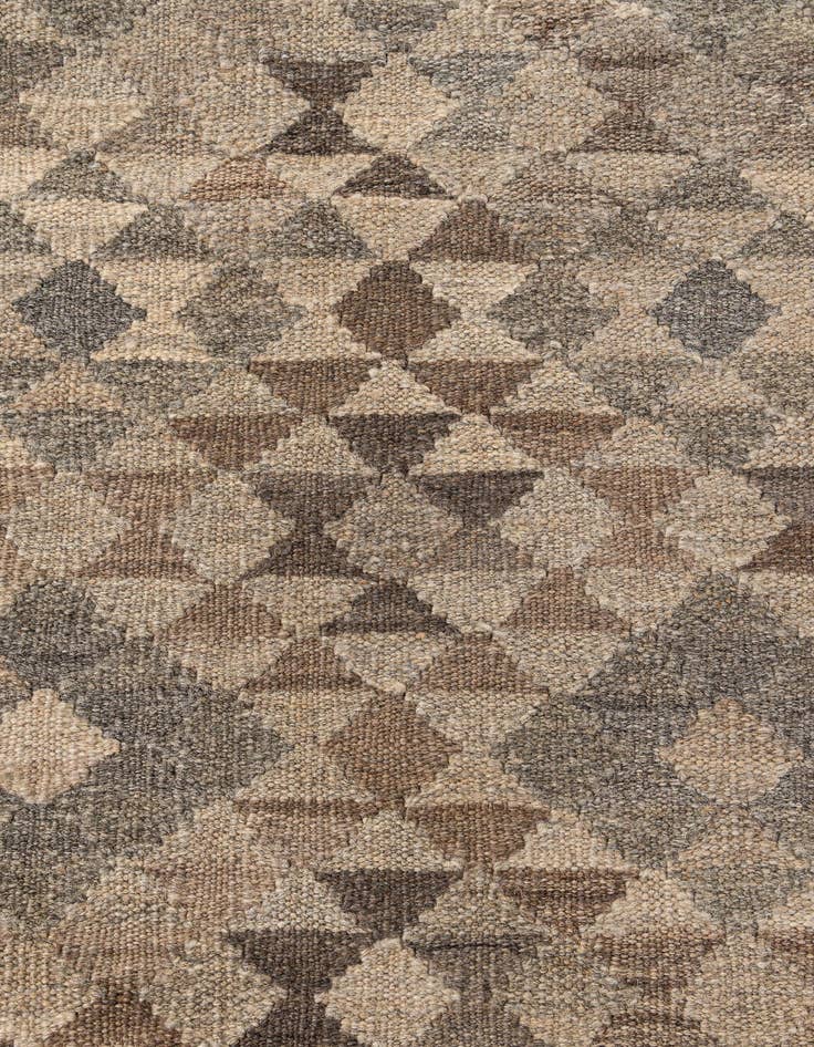 Detail image of  3' 10 x 5' 10  Hand Woven Kilim Maymana Wool Rug