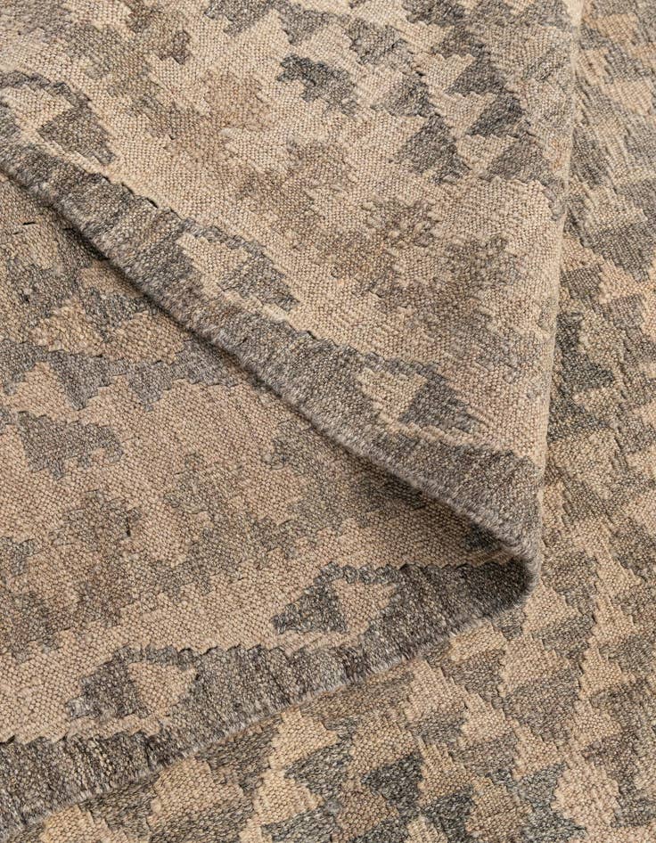 Detail image of  4' x 5' 11  Hand Woven Kilim Maymana Wool Rug