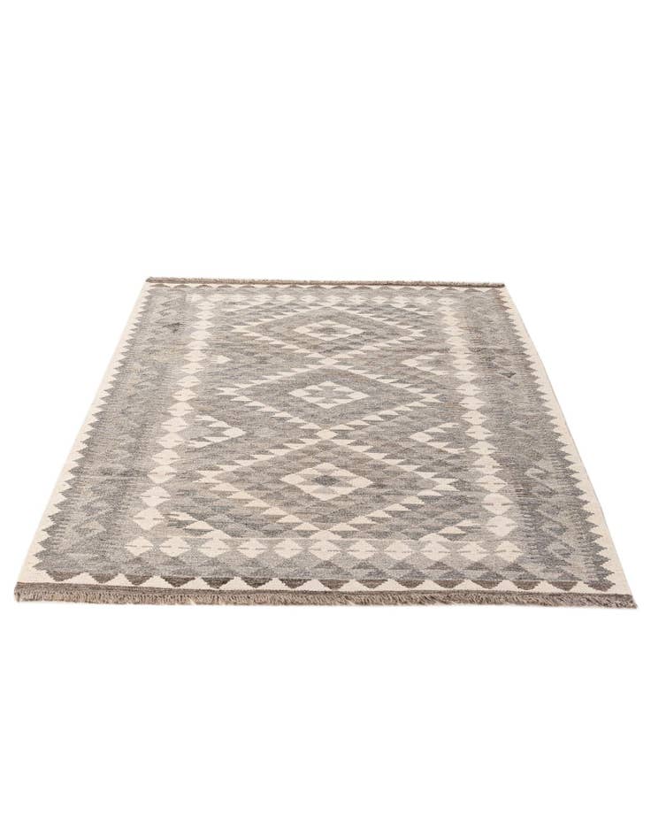 Detail image of  4' 1 x 5' 11  Hand Woven Kilim Maymana Wool Rug