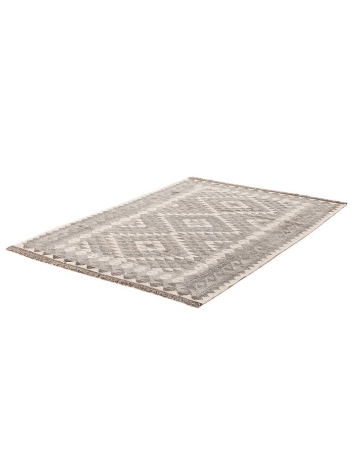 Detail image of  4' 1 x 5' 11  Hand Woven Kilim Maymana Wool Rug