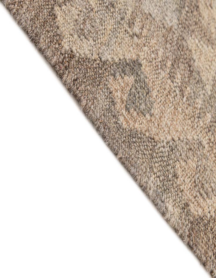 Detail image of  3' 10 x 5' 10  Hand Woven Kilim Maymana Wool Rug