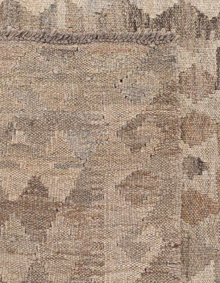 Detail image of  3' 10 x 5' 10  Hand Woven Kilim Maymana Wool Rug