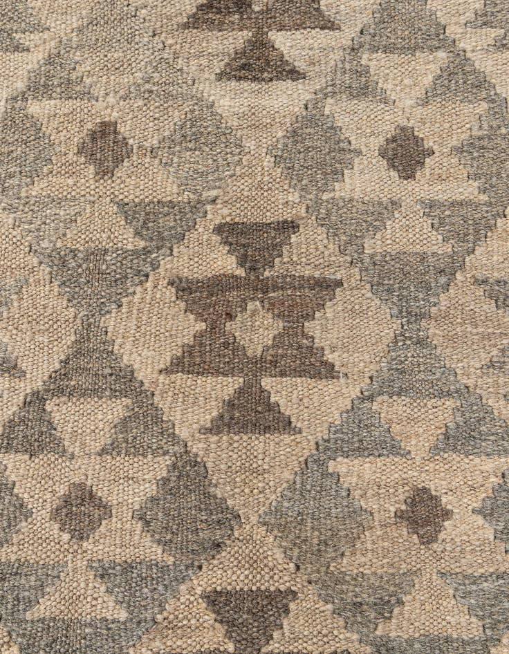 Detail image of  4' x 5' 11  Hand Woven Kilim Maymana Wool Rug