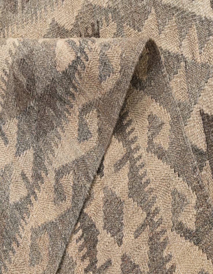 Detail image of  4' x 5' 11  Hand Woven Kilim Maymana Wool Rug