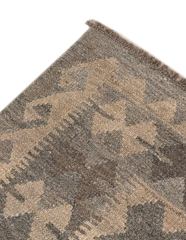 Detail image of  4' x 5' 11  Hand Woven Kilim Maymana Wool Rug