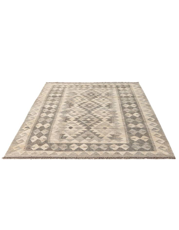 Detail image of  4' 1 x 5' 11  Hand Woven Kilim Maymana Wool Rug