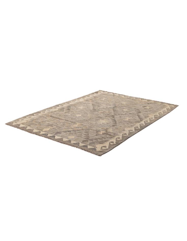 Detail image of  4' 1 x 6'  Hand Woven Kilim Maymana Wool Rug