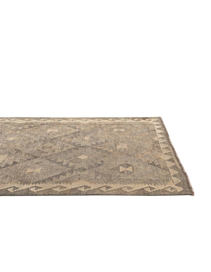 Detail image of  4' 1 x 6'  Hand Woven Kilim Maymana Wool Rug
