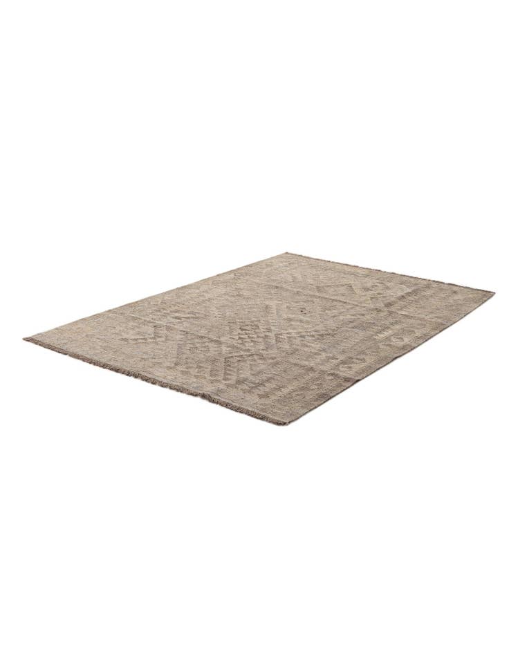 Detail image of  4' x 5' 9  Hand Woven Kilim Maymana Wool Rug