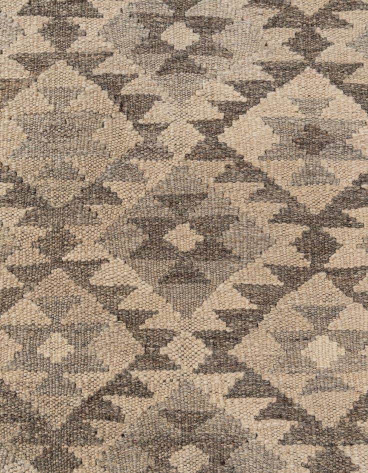 Detail image of  3' 11 x 6'  Hand Woven Kilim Maymana Wool Rug